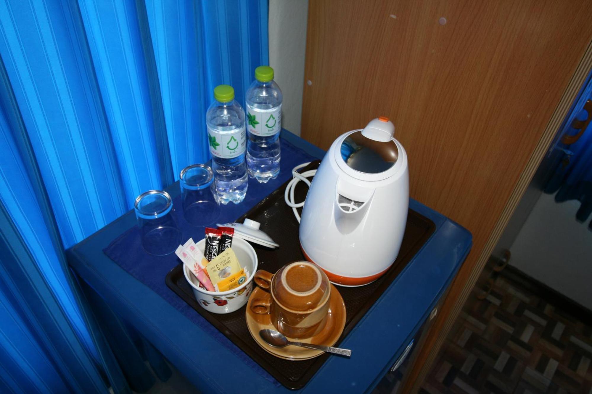 צ'ה אם Beachfront Hotel Cha Am חדר תמונה