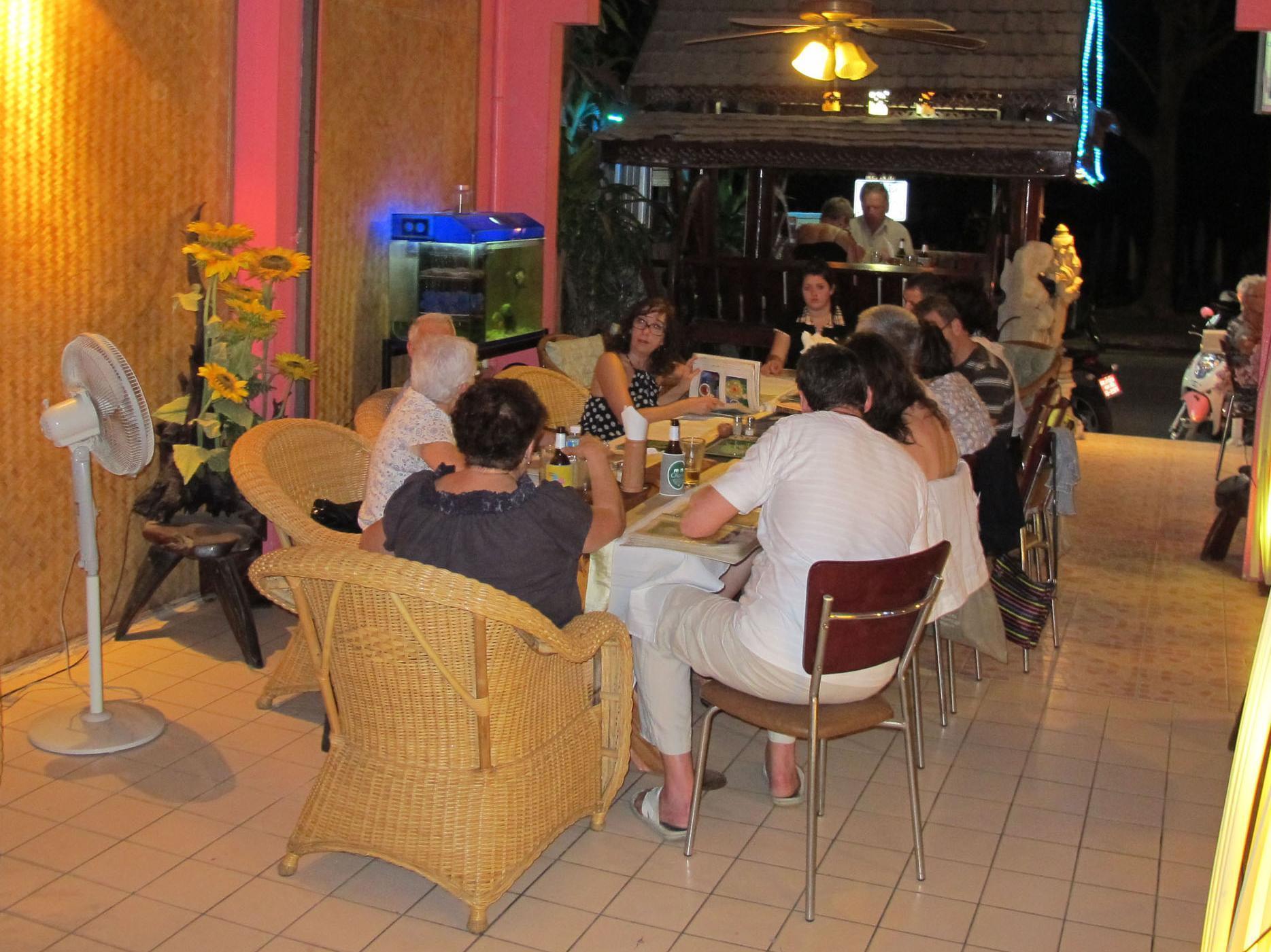 צ'ה אם Beachfront Hotel Cha Am מראה חיצוני תמונה