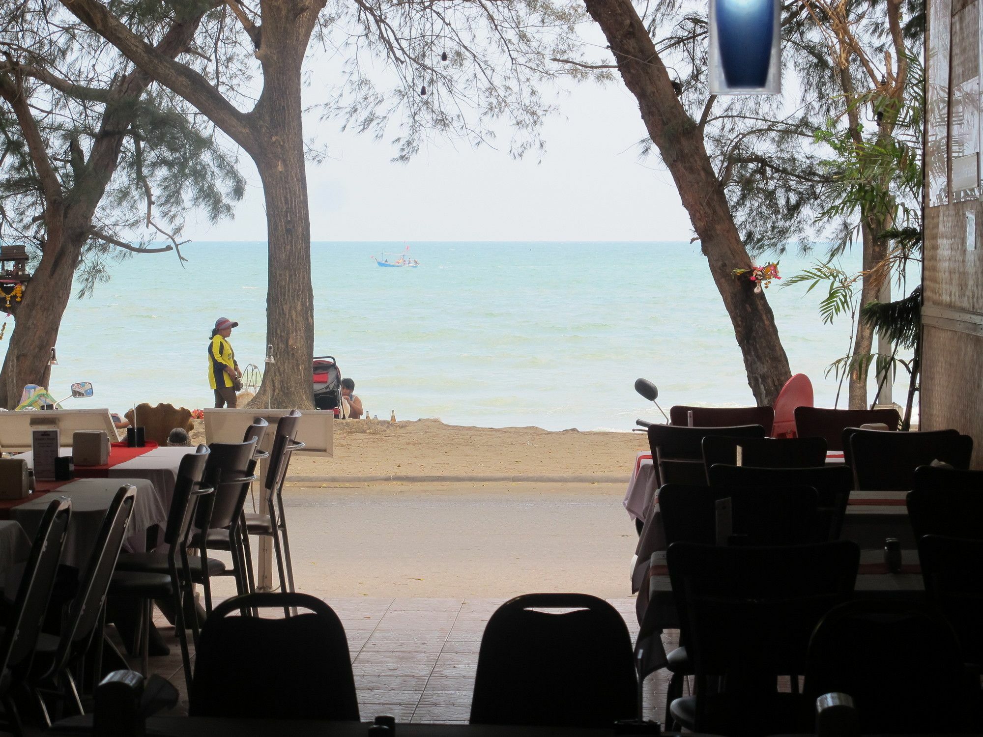 צ'ה אם Beachfront Hotel Cha Am מראה חיצוני תמונה